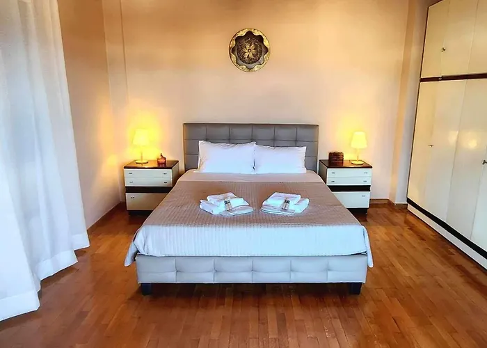 Seascape Elegant Apartment