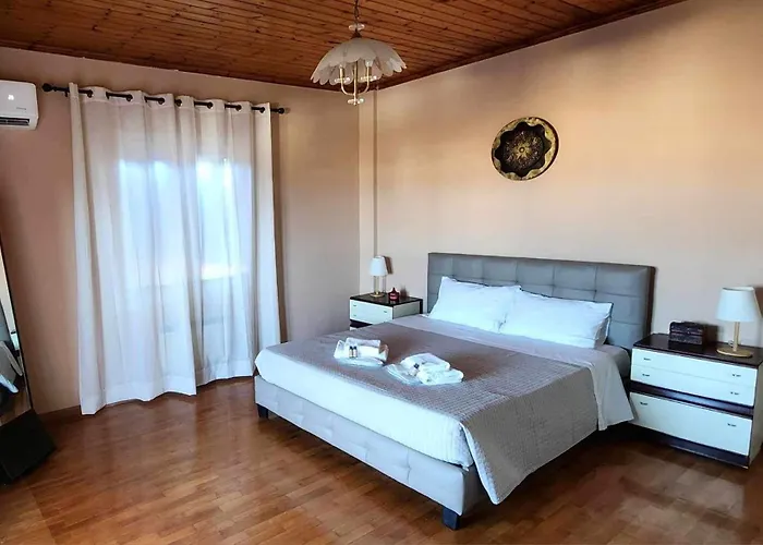 Seascape Elegant Apartment